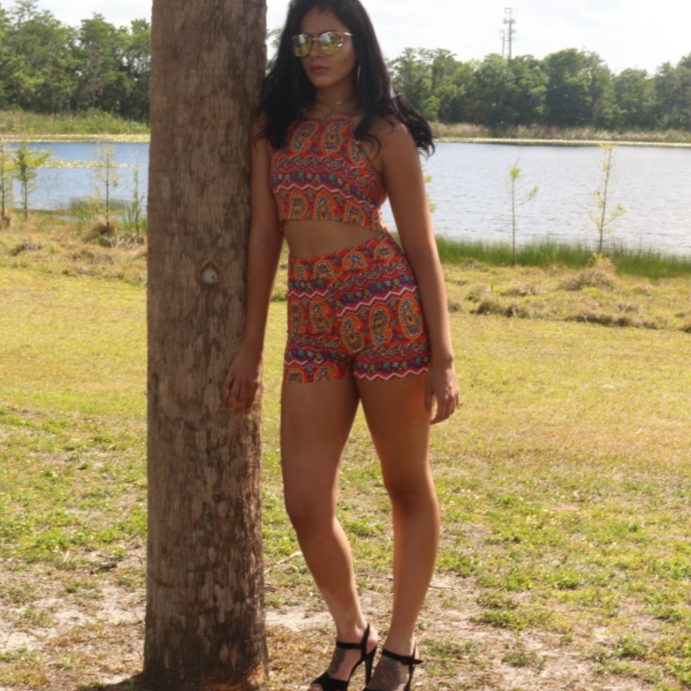 Women's Meiling Fashion Cutout Romper EUC Size: XL